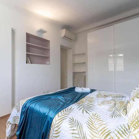 The Best Rent - Lovely One-Bedroom Apartment In Moscova Милано Екстериор снимка