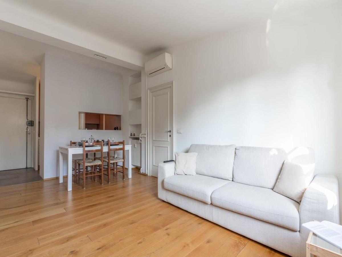The Best Rent - Lovely One-Bedroom Apartment In Moscova Милано Екстериор снимка