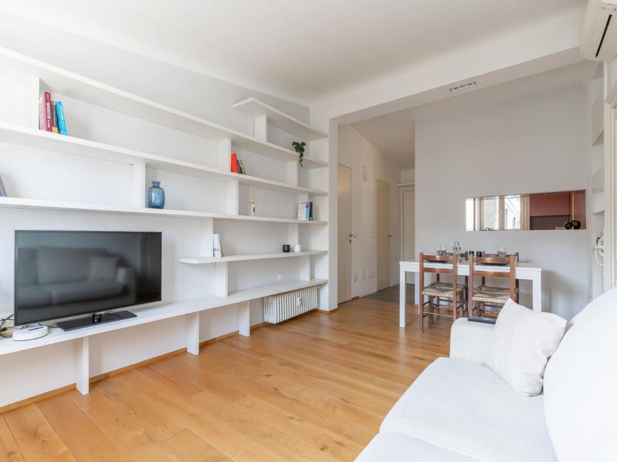 The Best Rent - Lovely One-Bedroom Apartment In Moscova Милано Екстериор снимка