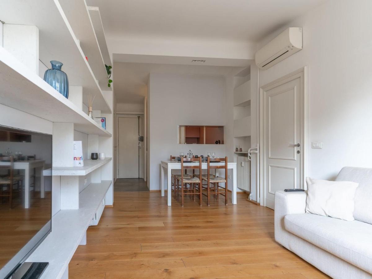 The Best Rent - Lovely One-Bedroom Apartment In Moscova Милано Екстериор снимка